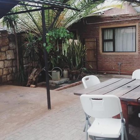 Villa Africa Guesthouse تسومب المظهر الخارجي الصورة