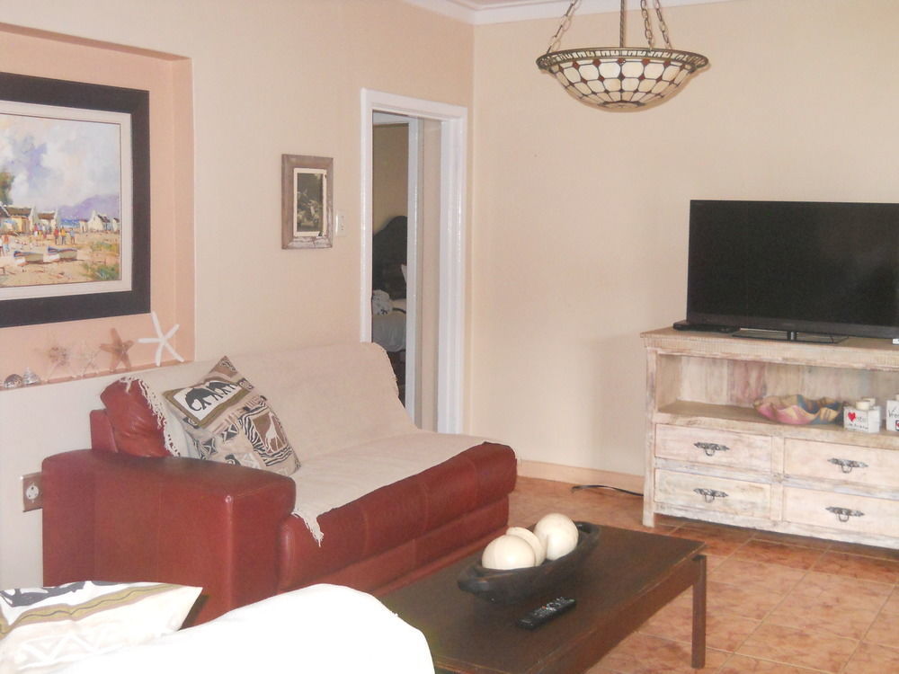 Villa Africa Guesthouse تسومب المظهر الخارجي الصورة