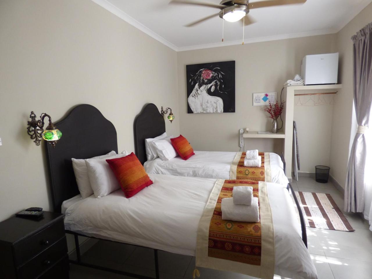 Villa Africa Guesthouse تسومب المظهر الخارجي الصورة